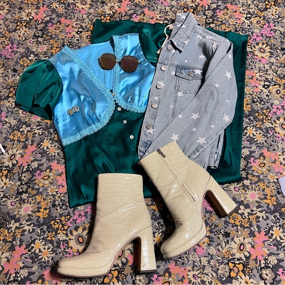 SOLD - Picture 7 of 7